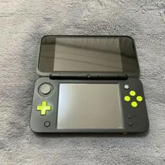 Nintendo 2DS 本体 + ゲームソフト3本 + 充電器