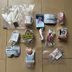 ガチャガチャ　カプセルトイ　9点セット
