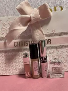 ディオール オファー ノベルティ ディオールスキンフォーエヴァー ミスディオール