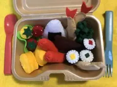 フェルト・おままごとセット。