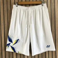美品　ヨネックス　ハーフパンツ　Oサイズ　バドミントン
