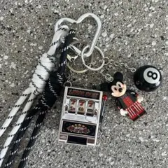 Item thumbnail for item 122570df-b9b5-4515-8820-3320526393ff