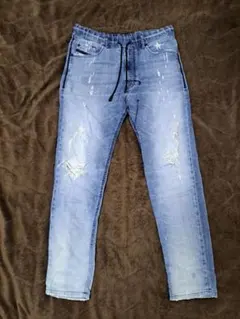 l*o様 DIESEL　NARROT-NE ジョグジーンズ　　　W30 ダメージ