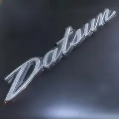 DATSUN 160 J エンブレム - メルカリ