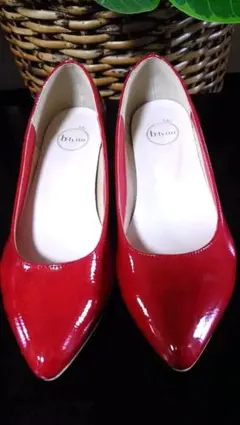 Item thumbnail for item c6ec7d2b-243f-4d91-9ba7-50dda07deccb