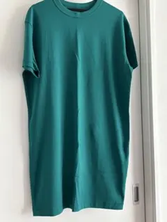 UNIQLO グリーン 半袖ロングTシャツ Mサイズ
