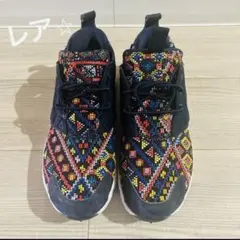 Reebok フューリーライト スニーカー