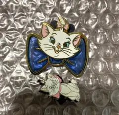 ディズニー　ピンバッジ　ピンバッチ　マリーちゃん　おしゃれキャット（2個セット）