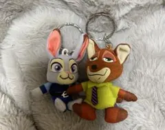 ディズニーストア　ズートピア　ニック　ジュディ　ぬいぐるみキーホルダー　10周年 ディズニーストア ズートピア 10周年 ぬいぐるみキーチェーン ジュディ