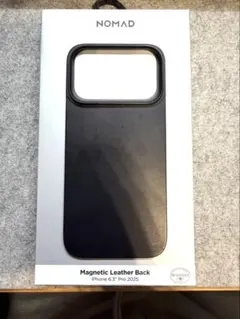 NOMAD Magnetic Leather Back iPhone 17Proのサムネイル