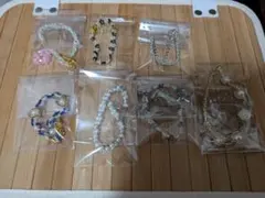 ハンドメイドアクセサリー7個セット