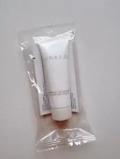 LUNASOL ルナソル ポリッシングクリア ジェルウォッシュ 15gのサムネイル
