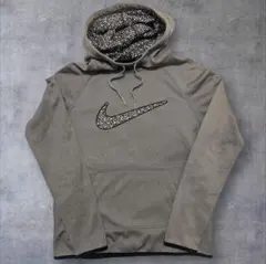 美品‼️Nike グレー フードパーカー THERMA-FIT スウェット
