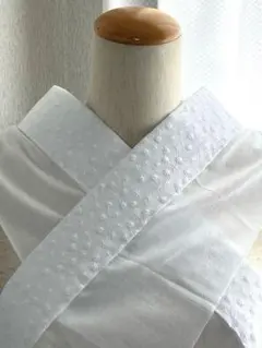 鞠あじさいの半衿 身頃付きうそつき美容衿 衿付きジレ - メルカリ