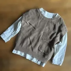 今の時期にぴったり！　ベージュニットベストとホワイト長袖Tシャツセット