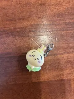 ちいかわ　うさぎ　映画入場特典　めじるしチャーム