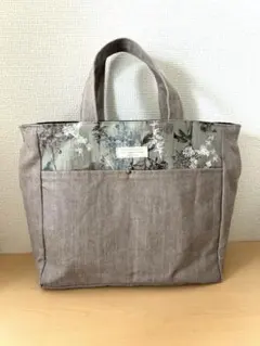 268 お値下げ　ボタニカル柄　トートバッグ