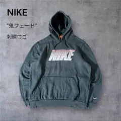 703 古着NIKEプルオーバースウェットパーカー短丈ビッグロゴ鬼フェードY2K