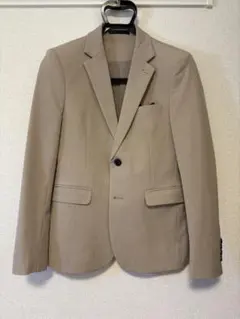 メンズスーツ　ジャケット＋ベスト＋スラックス＋蝶ネクタイ　セット　ベージュ