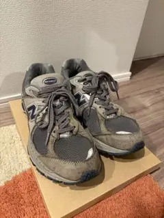 New Balance 2002RA