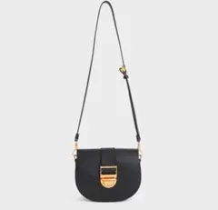 CHARLES & KEITH（チャールズ アンド キース） ショルダーバッグ