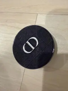 クッションファンデーション ブラック　ケース