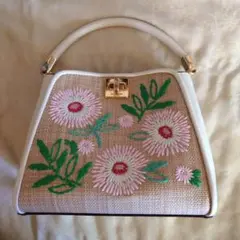 【kate spade New York】ホワイト&ストロー ショルダーバッグ