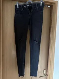 AZUL BY MOUSSY スキニーデニム ブラック XSのサムネイル