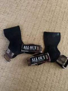 ALL OUT パワーグリップ xs カモフラ