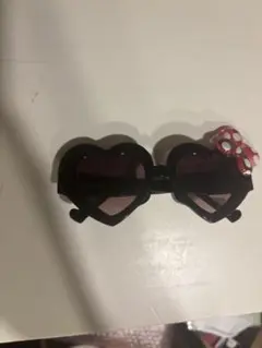 ミニーマウス ハート型サングラス　ｔｄｒ
