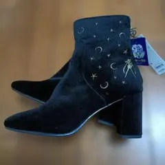 Item thumbnail for item 9fa1cf05-7a01-4f5c-9875-7a522bd23fa9