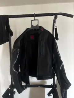 Dainese レザージャケット パンツ セットアップのサムネイル