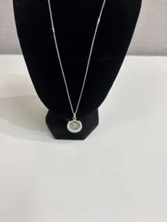 シルバーネックレス パール調 リーフデザイン