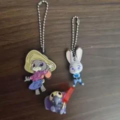 ズートピア　zootopia キーホルダー　フィギュア　ガチャ
