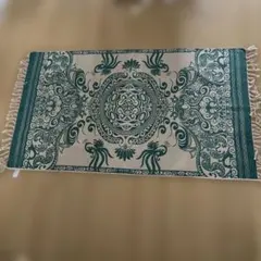 エスニック　ラグ　緑