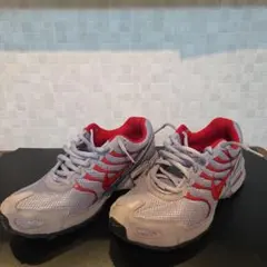 ナイキ　エアマックス　トーチ4 　サイズ26.5