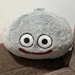 メタルスライムぬいぐるみ　ドラゴンクエスト