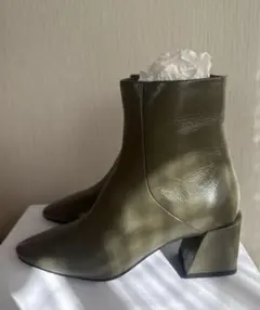 Item thumbnail for item 229fe944-8459-4d2b-9a6f-34809454e3c2