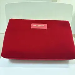 Dolce & Gabbana BEAUTY 赤ポーチ