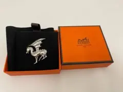 エルメス スカーフリング ペガスグラヴェ ペガサス シルバー