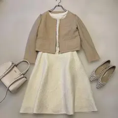 M-PREMIER COUTURE ジャガード織ふんわりフレアスカートアイボリー