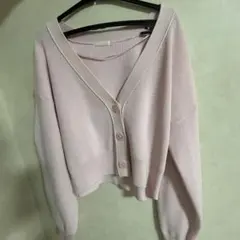 ピンク Vネック ボタン付き カーディガン