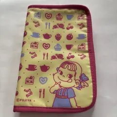 不二家 ペコちゃん Peko Family Club マルチポーチ