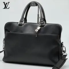 Louis Vuitton ユタ アコマ バサルトA4収納可 M97019 黒 - メルカリ