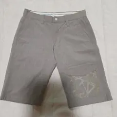 adidas　ゴルフ用ハーフパンツ・XSサイズ