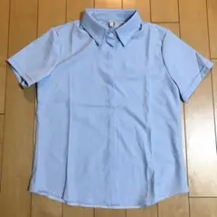 ライトブルー 半袖シャツ 水色