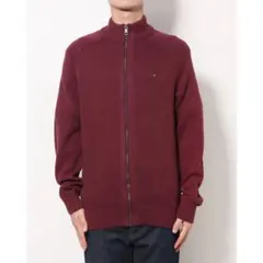 バーガンディ ジップアップ ニット