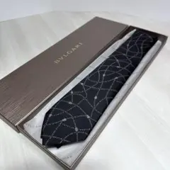 極美品☆ブルガリ☆ネクタイ☆箱付☆ブラック☆グレー☆黒系☆544