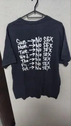 週7No SEXTシャツ