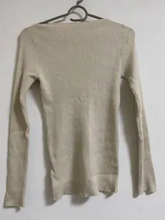 リブ編み ベージュ 長袖セーター